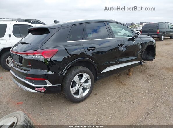 WA1M2BFZ3RP029410 2024 AUDI Q4 Черный Задняя правая четверть