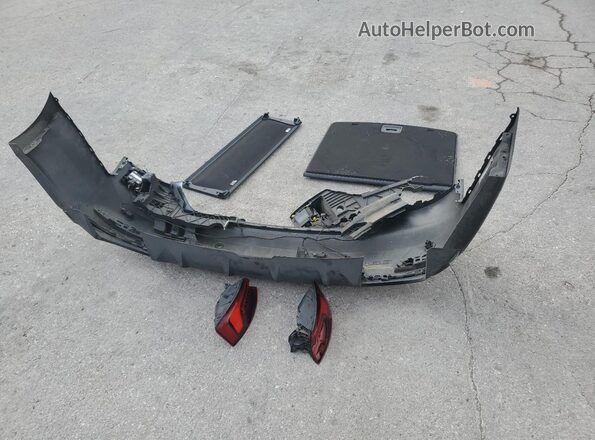 WAUB4CF53JA041572 2018 AUDI S5 Gray Vista del compartimento del motor