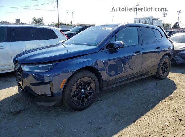WB523CF02RCP98985 2024 BMW IX Blue Front left