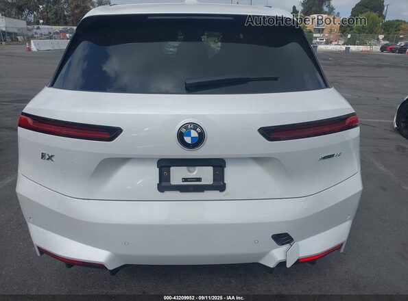 WB543CF06TCV33423 2026 BMW IX White 