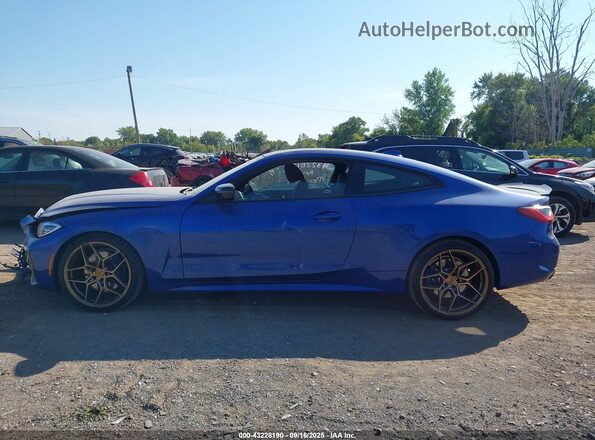 WBA13AR08MCG35752 2021 BMW M4 Синий Панорамный вид салона 360°