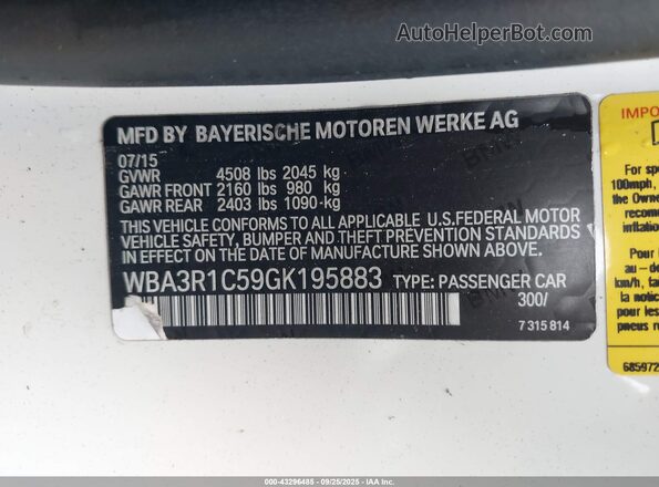 WBA3R1C59GK195883 2016 BMW OTHER Light Blue Вид подкапотного пространства