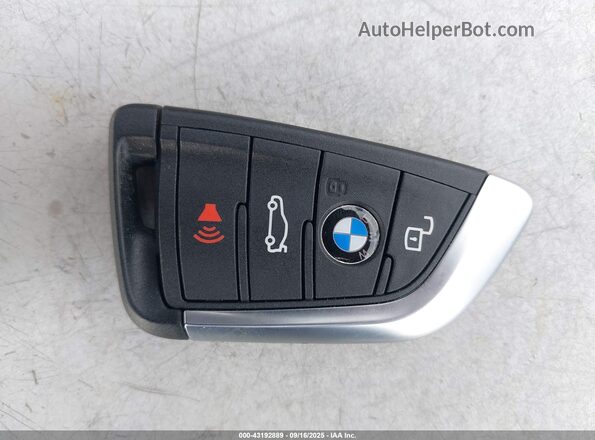 WBA63AT01PCL68034 2023 BMW M4 Blue Вид панелі приладів