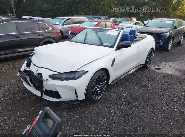 WBS43BA02TCV16536 2026 BMW M4 Белый Передняя левая четверть
