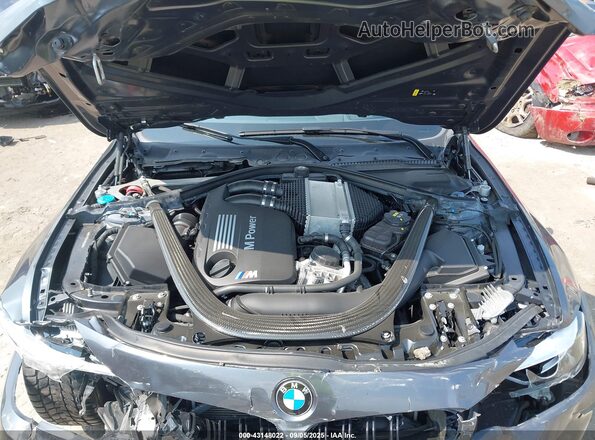 WBS4Y9C55JAC86280 2018 BMW M4 Gray Widok z tyłu