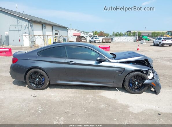 WBS4Y9C55JAC86280 2018 BMW M4 Gray Widok wnętrza z tyłu