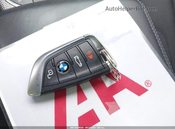 WBS53AZ0XMCG28895 2021 BMW M4 Красный Вид панели приборов