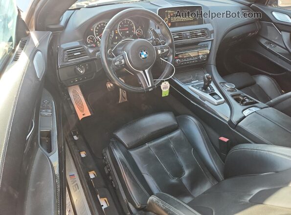 WBS6J9C56GD934498 2016 BMW M6 White Widok deski rozdzielczej