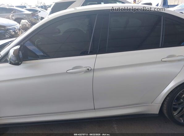 WBS8M9C53J5K98639 2018 BMW M3 Белый Панорамный вид салона 360°