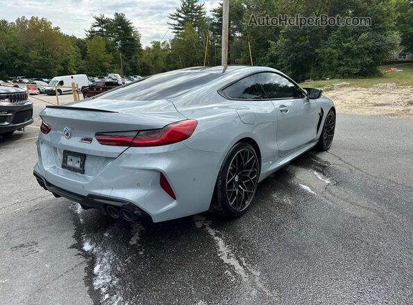 WBSAE0C09PCK95960 2023 BMW M8 Silver Przód prawy