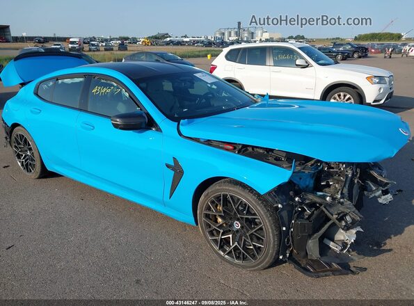 WBSGV0C08PCK98424 2023 BMW M8 Blue Przód prawy