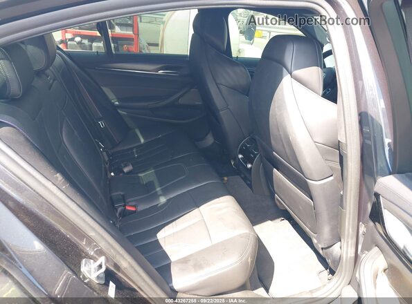 WBSJF0C51KB285334 2019 BMW M5 Gray VIN sticker view