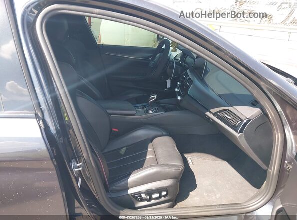 WBSJF0C51KB285334 2019 BMW M5 Gray Front interior view