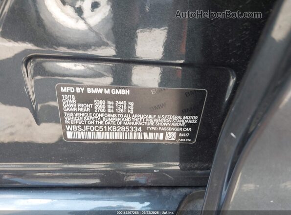 WBSJF0C51KB285334 2019 BMW M5 Gray Engine compartment view