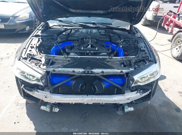 WBSJF0C51KB285334 2019 BMW M5 Gray Rear view