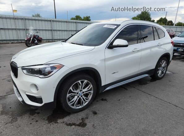 WBXHT3C36G5E47257 2016 BMW X1 Белый Передняя левая четверть