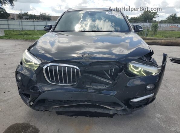 WBXHT3C39J5L29403 2018 BMW X1 Black წინა ხედი