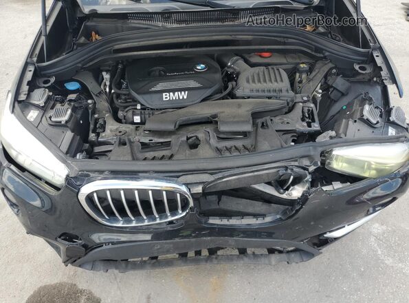 WBXHT3C39J5L29403 2018 BMW X1 Black ძრავის განყოფილების ხედი