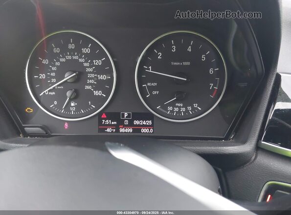 WBXHT3Z32H4A54029 2017 BMW X1 Серый Вид задних сидений