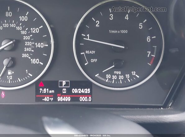 WBXHT3Z32H4A54029 2017 BMW X1 Серый 