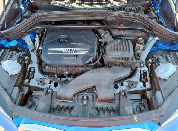 WBXJG7C06M5U26498 2021 BMW X1 Синий Вид задней части салона