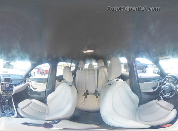 WBXYJ3C36JEP76714 2018 BMW X2 Blue 360 interior view