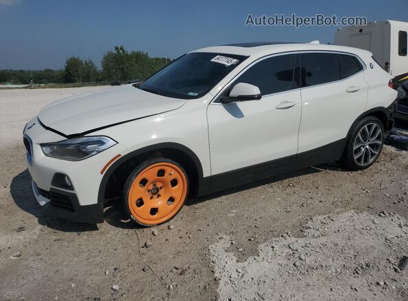 WBXYJ5C35JEF77085 2018 BMW X2 White Front left