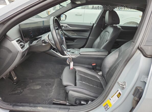 WBY33AW04PFP30405 2023 BMW I4 Серый Вид салона спереди