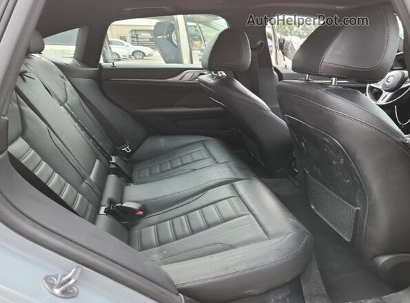 WBY33AW04PFP30405 2023 BMW I4 Серый Вид задних сидений