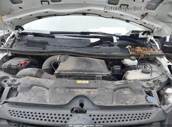 WD3PG2EA9K3535864 2019 MERCEDES-BENZ METRIS Белый Вид сзади