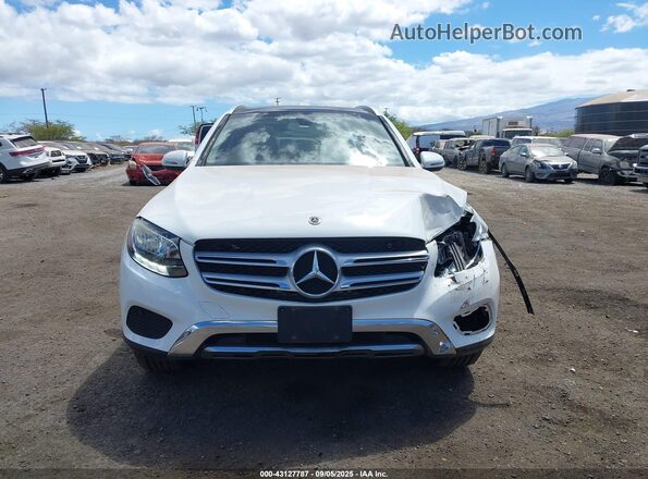WDC0G4JB2JV024429 2018 MERCEDES-BENZ GLC 300 Белый Вид щитка приборов