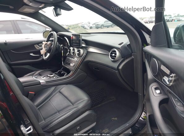 WDC0G4JB5JV019645 2018 MERCEDES-BENZ GLC 300 Черный Вид салона спереди