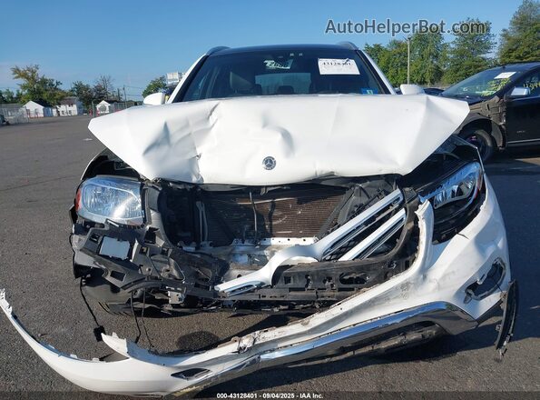 WDC0G4KB2JV068932 2018 MERCEDES-BENZ GLC-CLASS White Вид щитка приладів