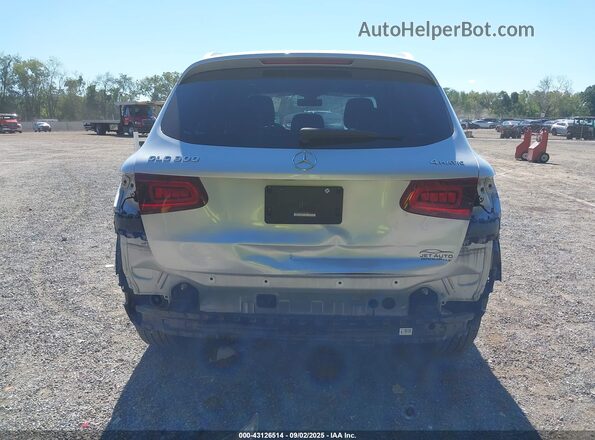 WDC0G8EB2LF721064 2020 MERCEDES-BENZ GLC 300 Silver 