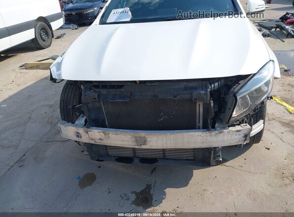 WDCTG4EB1LU025622 2020 MERCEDES-BENZ GLA 250 White Front view
