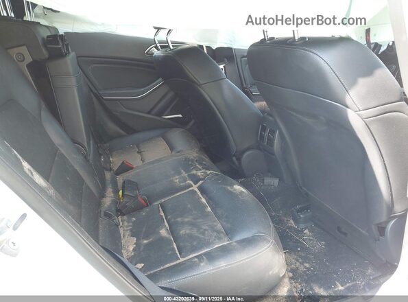 WDCTG4EB2KU001666 2019 MERCEDES-BENZ GLA Белый Вид наклейки с VIN-кодом