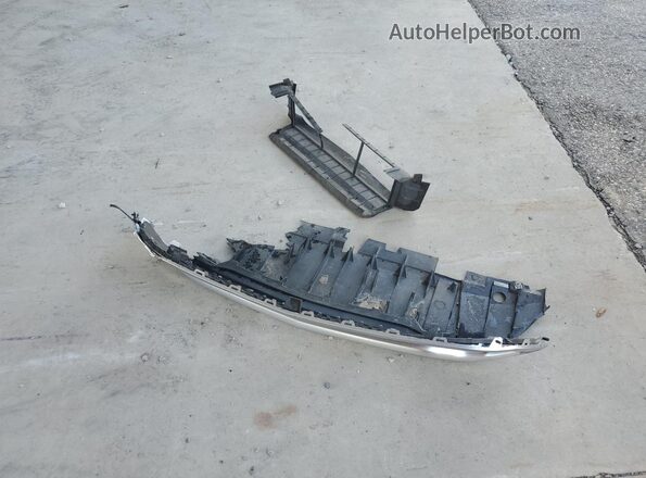 WDCTG4EB4JJ512358 2018 MERCEDES-BENZ GLA Black VIN კოდის სტიკერის ხედი