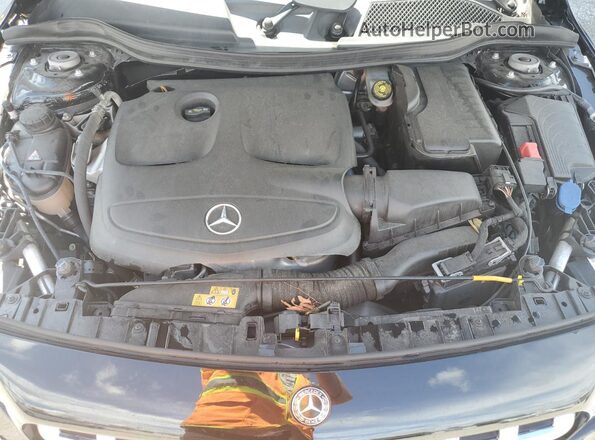 WDCTG4EB4JJ512358 2018 MERCEDES-BENZ GLA Black ძრავის განყოფილების ხედი