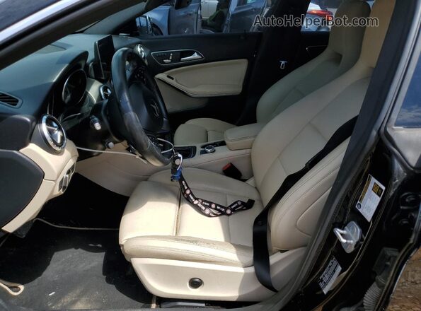 WDDSJ4EB0HN428159 2017 MERCEDES-BENZ CLA-CLASS Black Front interior view