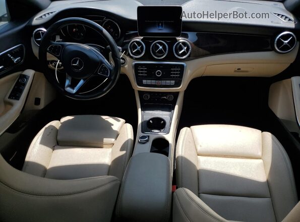 WDDSJ4EB4JN628435 2018 MERCEDES-BENZ CLA-CLASS White Widok deski rozdzielczej