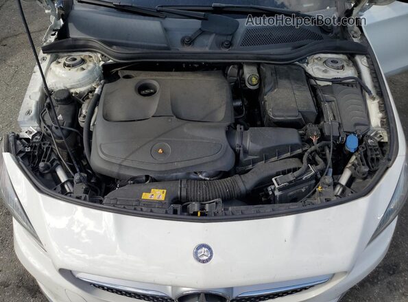WDDSJ4GB0HN424299 2017 MERCEDES-BENZ CLA-CLASS White Rear interior view