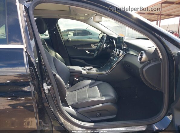 WDDWF4JB0GR143896 2016 MERCEDES-BENZ C-CLASS Черный Вид салона спереди
