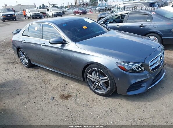WDDZF4JB8JA434973 2018 MERCEDES-BENZ E-CLASS Серый Передняя правая четверть
