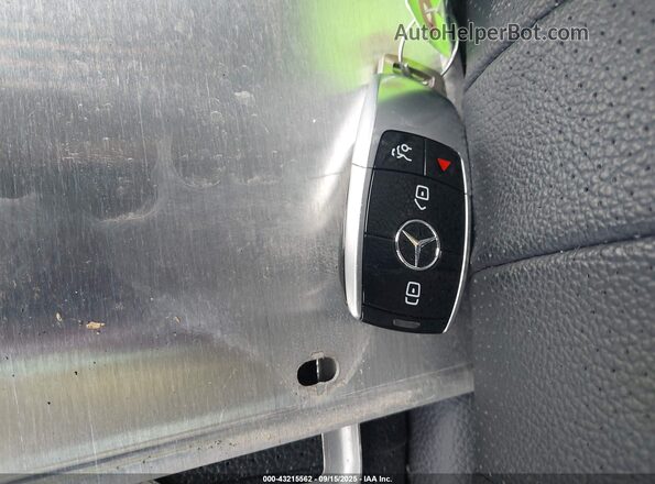 WDDZF8DB7LA737796 2020 MERCEDES-BENZ E Серебряный Вид панели приборов
