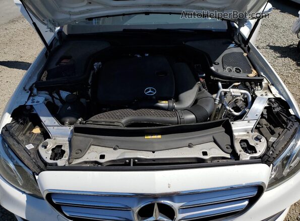 WDDZF8DB8LA702913 2020 MERCEDES-BENZ E Белый Вид задней части салона