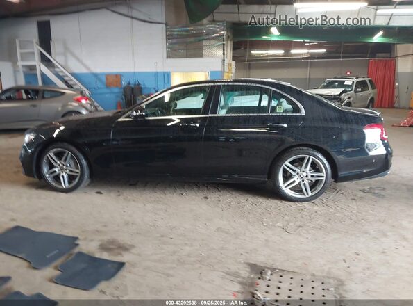 WDDZF8EB1LA730406 2020 MERCEDES-BENZ E Black Панорамний вид салону 360°