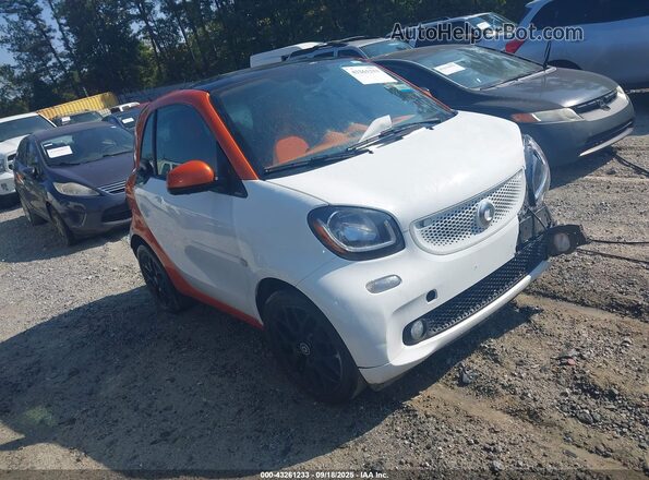 WMEFJ5DA7GK059750 2016 SMART FORTWO Белый Передняя правая четверть
