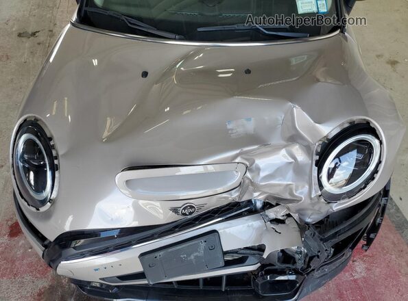 WMW53DH06P2T26454 2023 MINI COOPER Желто-коричневый Вид задней части салона
