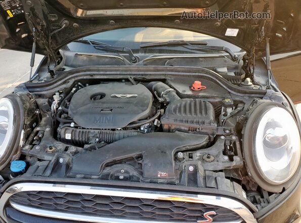 WMWXU3C50J2F51143 2018 MINI COOPER Black Widok wnętrza z tyłu