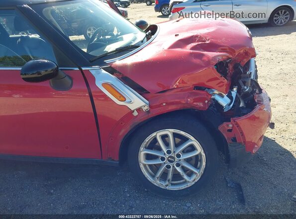 WMWZB3C50GWR47750 2016 MINI COUNTRYMAN Red Widok z przodu